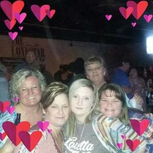 Meet your Posher, Becky